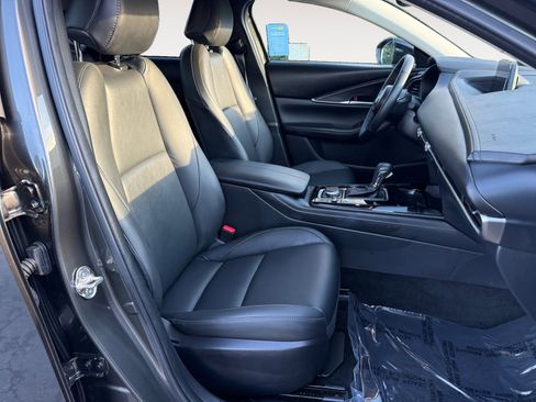 Certified 2025 MAZDA CX-30 AWD 2.5 S w/ Select Sport Pkg image 19