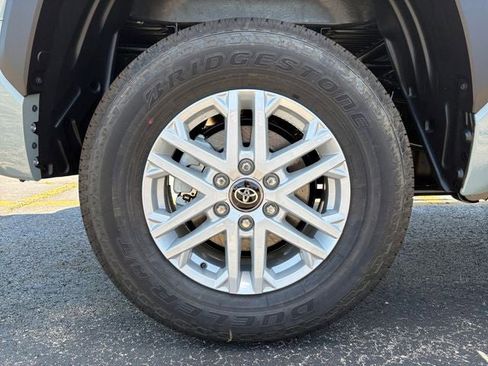New 2026 Toyota Tundra SR5 AWD/4WD image 19