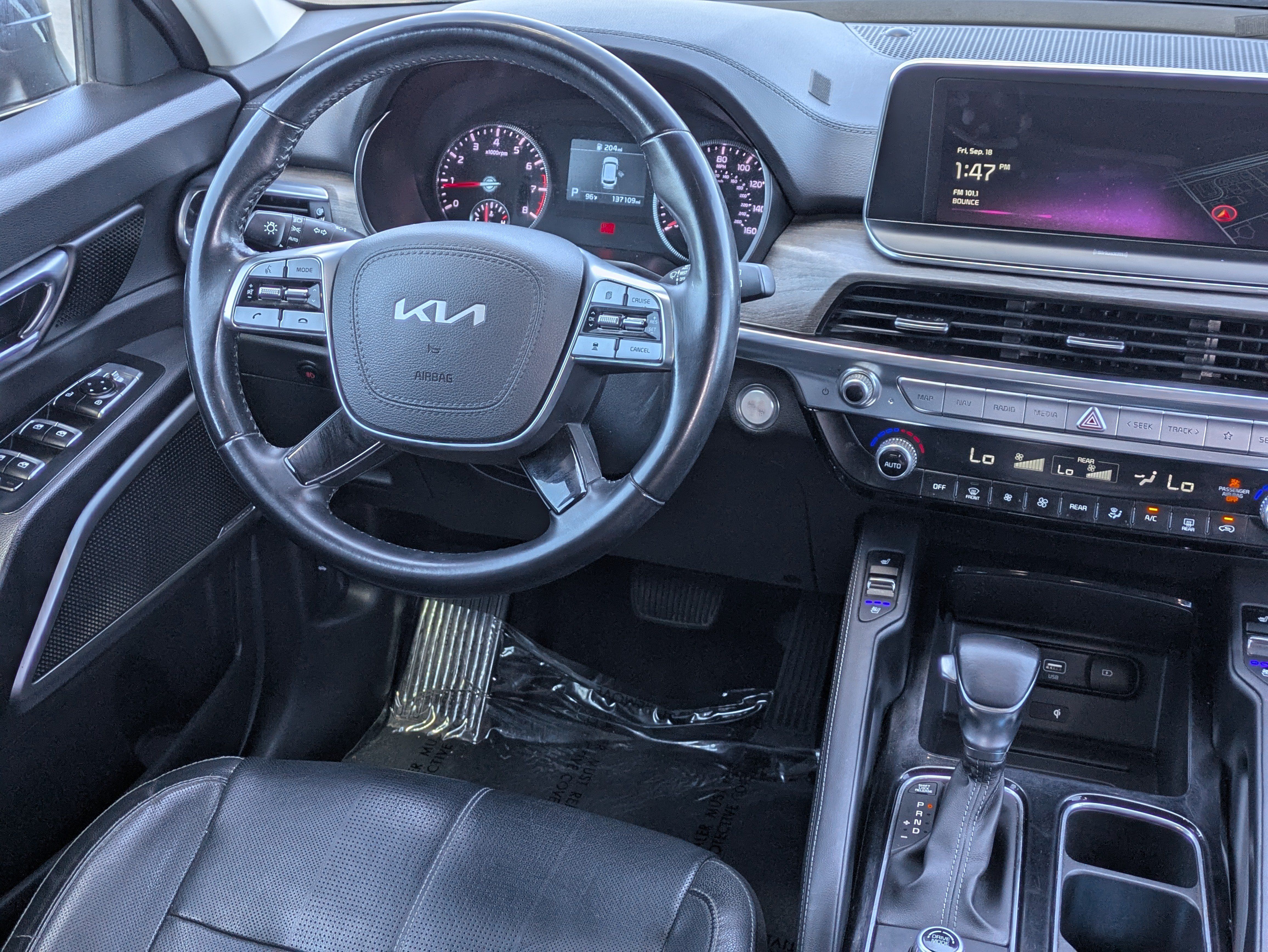 Used 2022 Kia Telluride EX w/ Towing Package FWD image 16