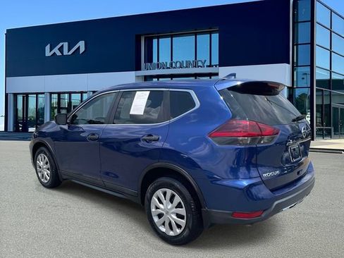 Used 2020 Nissan Rogue S FWD image 8