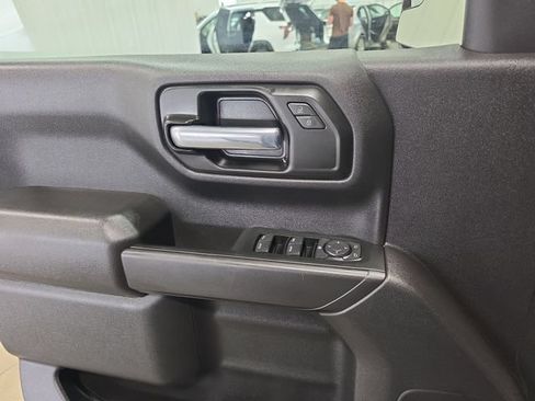Used 2025 Chevrolet Silverado 1500 Custom Trail Boss w/ LPO, Dark Essentials Package AWD/4WD image 20