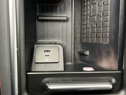 Certified 2025 Ford Expedition Max Active image 28