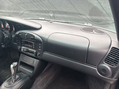 Used 2000 Porsche 911 Carrera image 19