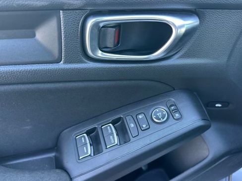 Used 2025 Honda Civic Sport image 12