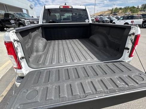 Used 2019 RAM 1500 Big Horn RWD image 5