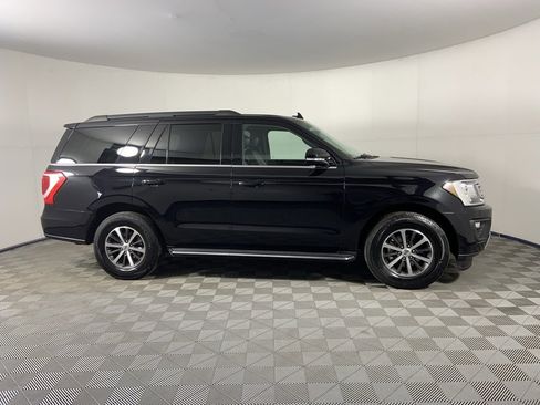 Used 2019 Ford Expedition XLT w/ Equipment Group 202A image 2