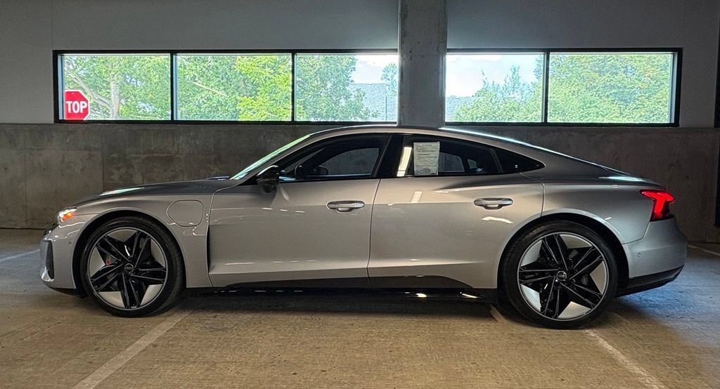 Used 2023 Audi RS e-tron GT w/ Ceramic Brake Package AWD/4WD image 2