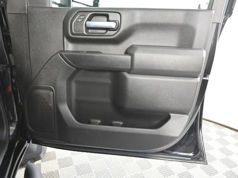 Used 2023 Chevrolet Silverado 2500 Custom w/ Custom Value Package AWD/4WD image 13