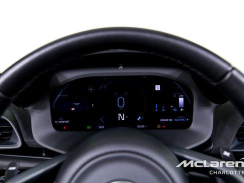 Used 2025 McLaren Artura Spider RWD image 14
