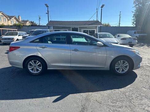 Used 2013 Hyundai Sonata GLS w/ Popular Equipment Pkg FWD image 4