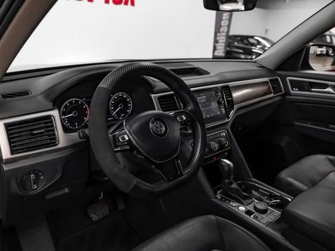 Used 2019 Volkswagen Atlas SEL Premium AWD/4WD image 3