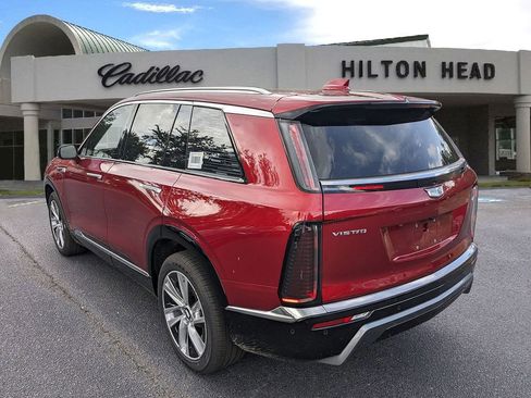 New 2026 Cadillac Vistiq Luxury w/ LPO, Floor Liner Package image 4