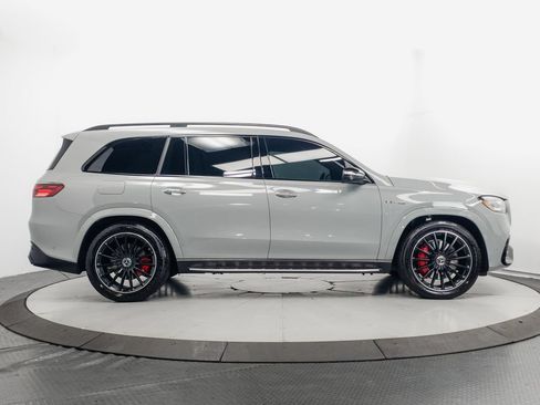 Used 2026 Mercedes-Benz GLS 63 AMG 4MATIC image 35