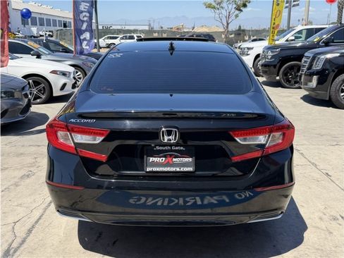 Used 2018 Honda Accord EX image 13