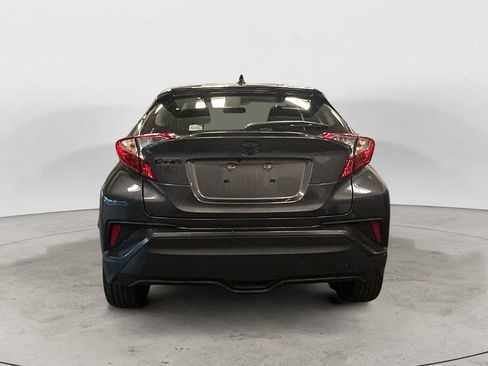 Used 2022 Toyota C-HR Nightshade image 4
