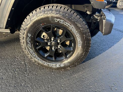Used 2021 Jeep Wrangler Unlimited Sport AWD/4WD image 4
