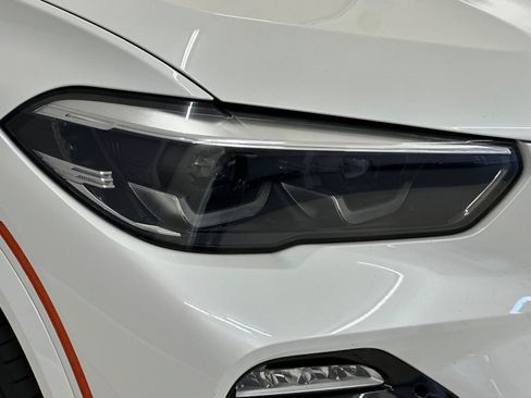 Used 2019 BMW X5 xDrive40i w/ M Sport Package AWD/4WD image 11