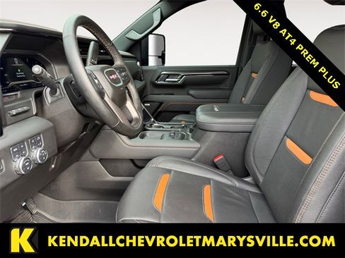 Used 2025 GMC Sierra 2500 AT4 w/ AT4 Premium Plus Package image 9