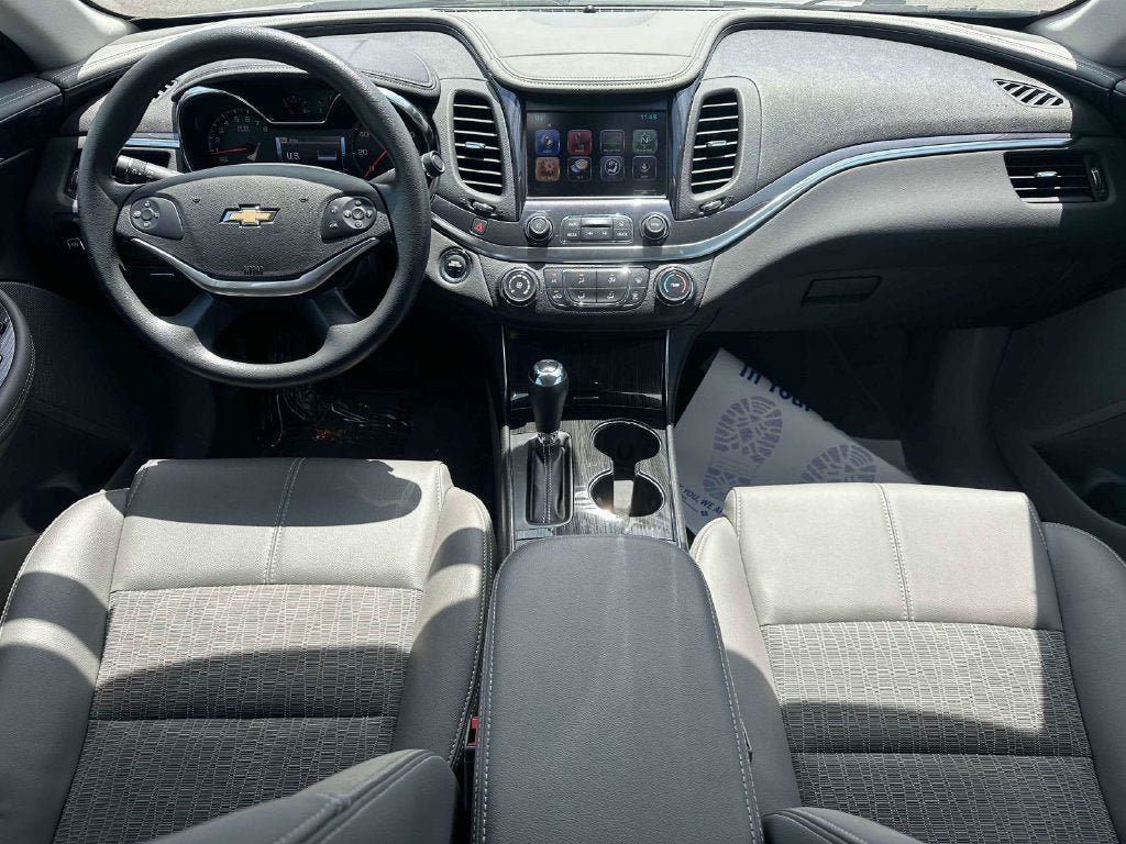 Used 2018 Chevrolet Impala LS FWD image 13