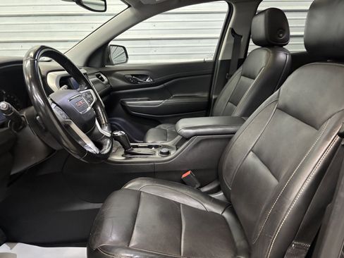Used 2019 GMC Acadia SLT image 12