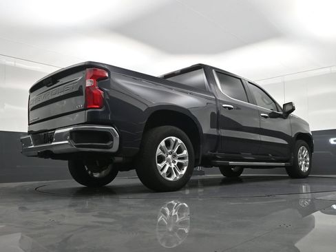 Used 2023 Chevrolet Silverado 1500 LTZ RWD image 27