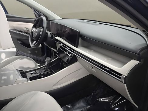 Used 2025 Hyundai Tucson SEL image 19