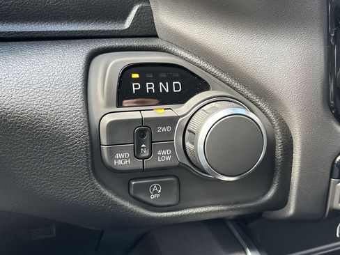 New 2026 RAM 1500 Express AWD/4WD image 21