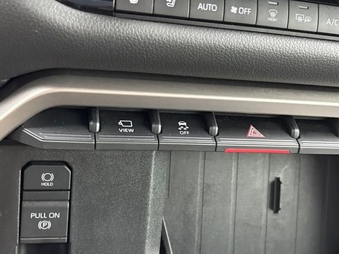 Used 2023 Toyota Sequoia Limited image 41