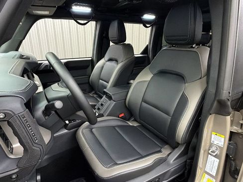 Used 2025 Ford Bronco Outer Banks AWD/4WD image 21