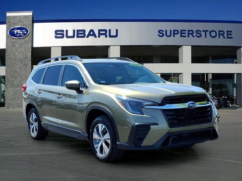 Certified 2025 Subaru Ascent Premium AWD/4WD image 1