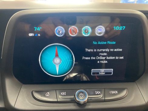 Used 2018 Chevrolet Camaro LT w/ Technology Package image 22