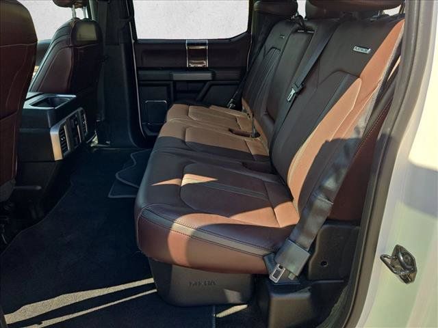 Used 2015 Ford F150 Platinum w/ Equipment Group 701A Luxury AWD/4WD image 19