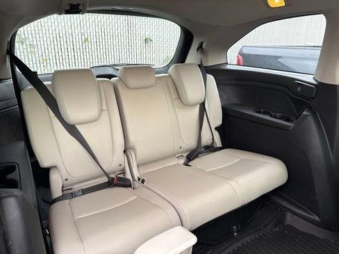 Used 2025 Honda Odyssey EX-L image 13