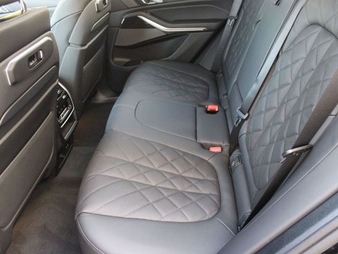 New 2026 BMW X5 sDrive40i w/ Executive Package image 15