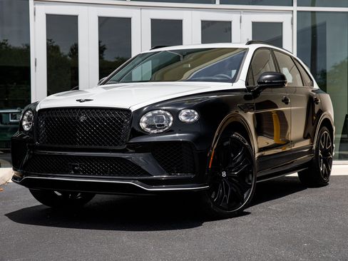 New 2026 Bentley Bentayga Speed AWD/4WD image 2