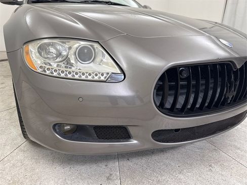 Used 2010 Maserati Quattroporte S image 11