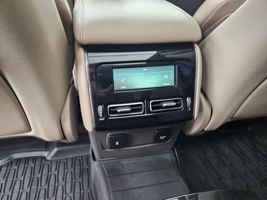 Used 2020 Lincoln Aviator Reserve w/ Equipment Group 201A AWD/4WD image 22