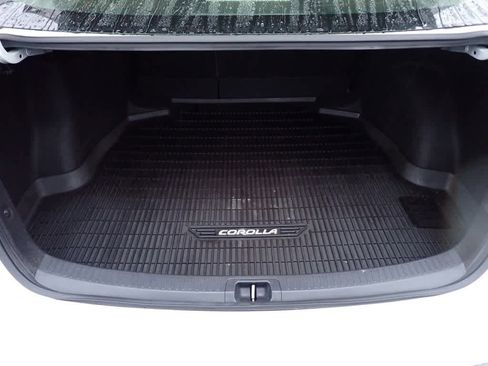 Used 2020 Toyota Corolla SE image 5