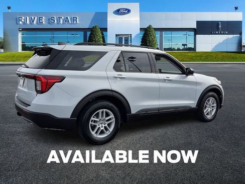 New 2026 Ford Explorer Active w/ Active Comfort Package image 9