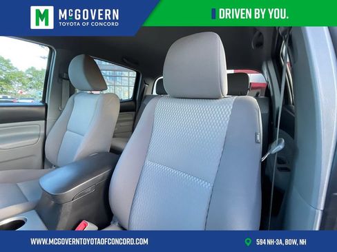 Used 2015 Toyota Tacoma 4x4 Double Cab w/ SR5 Package image 10
