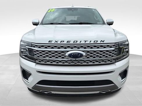 Used 2020 Ford Expedition Platinum AWD/4WD image 2