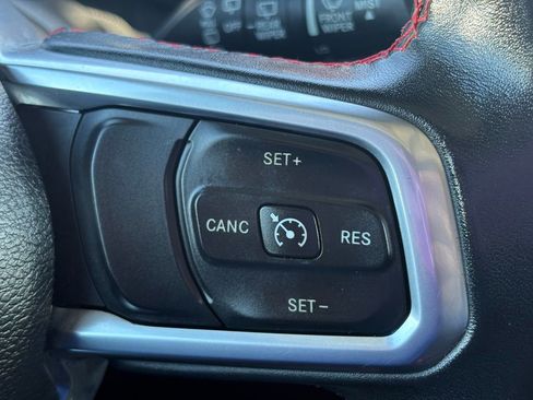 Used 2019 Jeep Wrangler Unlimited Rubicon AWD/4WD image 33