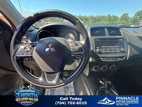 Used 2017 Mitsubishi Outlander Sport ES AWD/4WD image 7