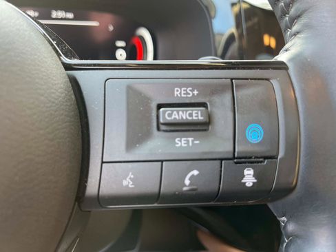 Certified 2023 Nissan Pathfinder Platinum w/ Lighting Package (N93) image 26