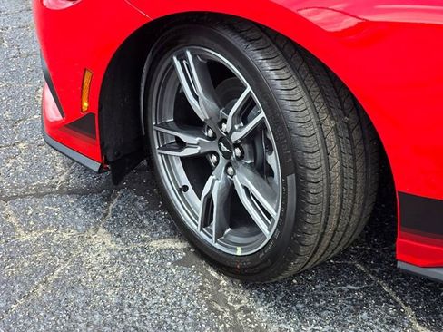 New 2025 Ford Mustang Premium RWD image 31