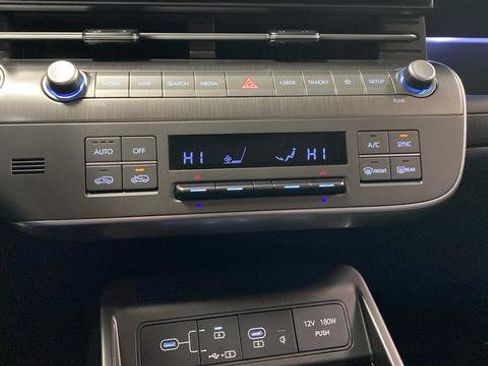 New 2026 Hyundai Kona SEL Premium AWD/4WD image 18