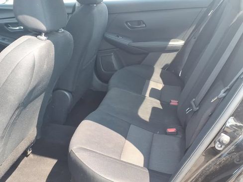 Used 2024 Nissan Sentra SV FWD image 14