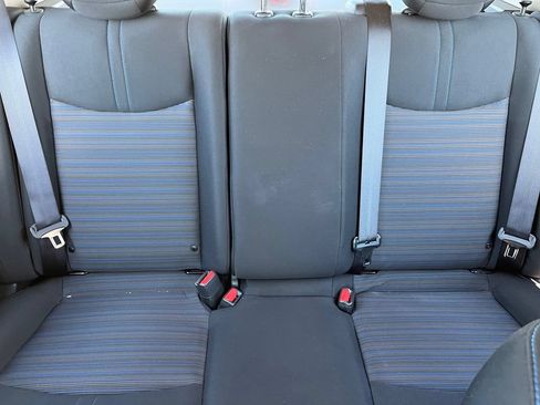 Used 2025 Nissan Leaf S FWD image 16