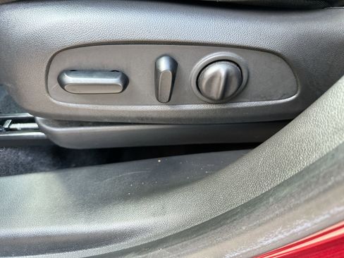 Used 2022 Buick Encore GX Essence w/ Experience Buick Package AWD/4WD image 12