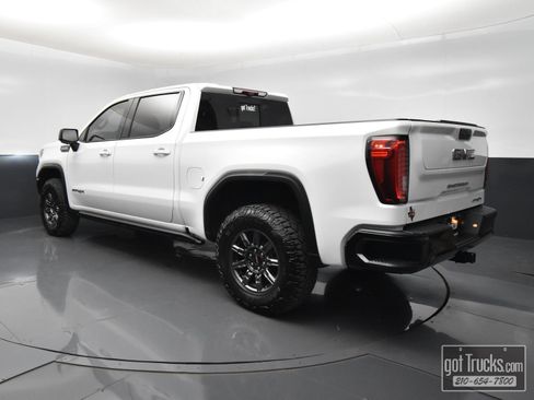 Used 2024 GMC Sierra 1500 AT4X AWD/4WD image 5